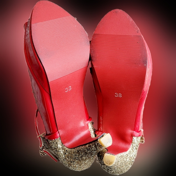 Vegan Patent Leather Platform Heels - Red with Gold Glitter - EUC - Picture 5 of 6